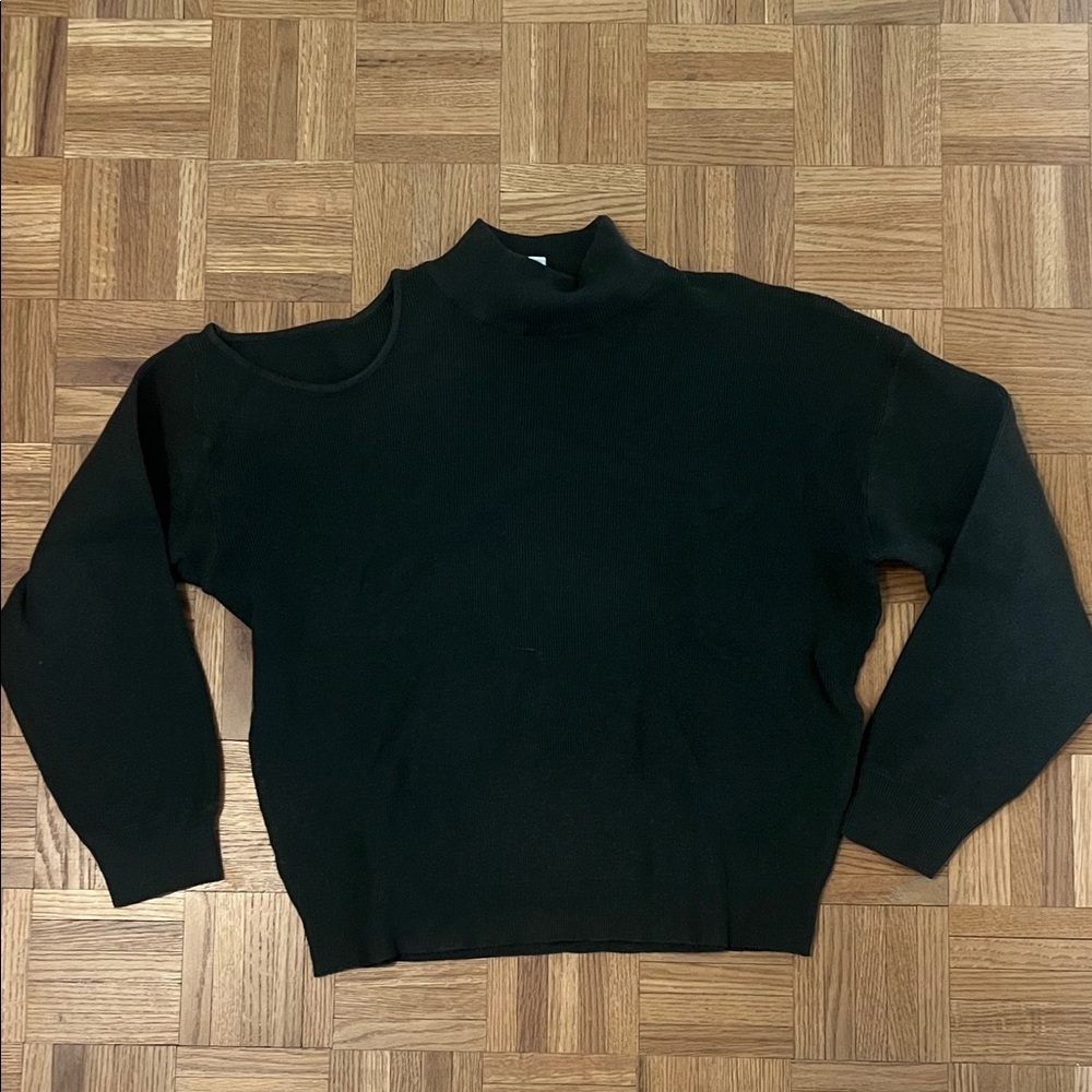Evereve Charcoal Sweater